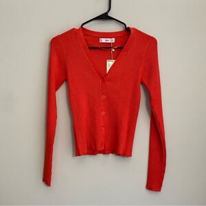 MNG Mango Ribbed Knit Button Up Scalloped Hem Cardigan Small NWT